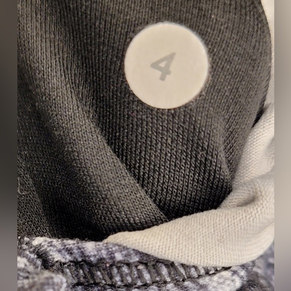 Lululemon Wunder Under Hi Rise Dramatic Static Size 4 - Picture 8 of 9